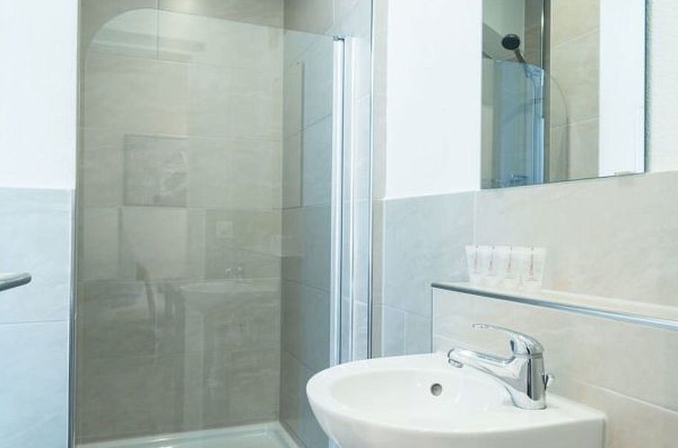 Appartement LU Pluto ll - Old Town HITrental Apartment