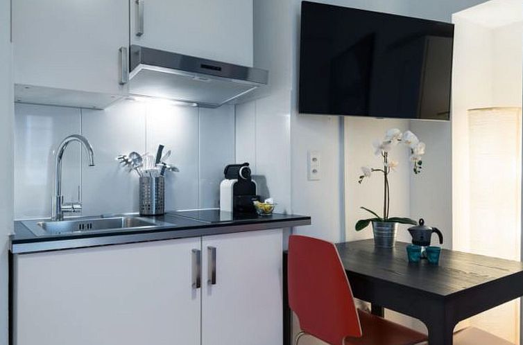 Appartement LU Pluto l - Old Town HITrental Apartment