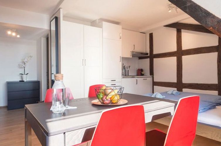 Appartement LU Mars IVa - Chapel Bridge HITrental Apartment