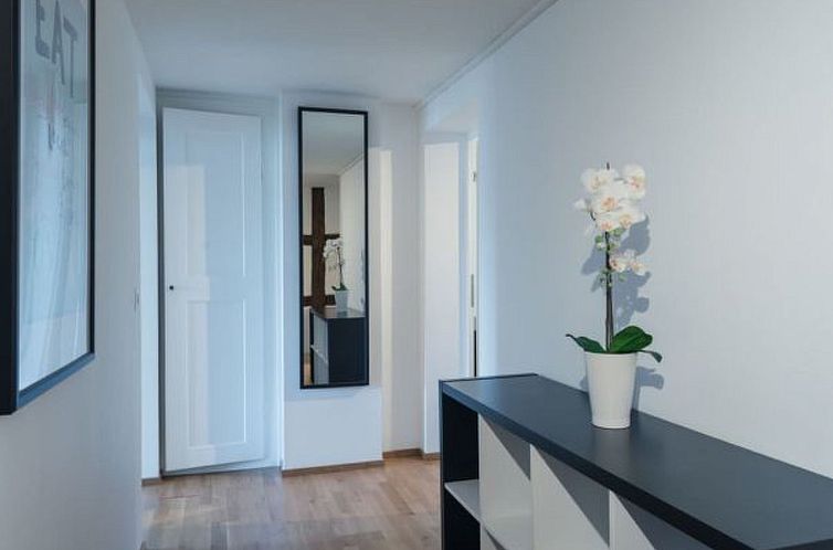 Appartement LU Jupiter lll - Chapel Bridge HITrental Apartme