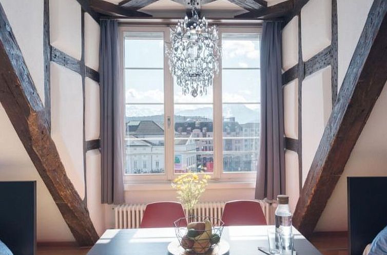 Appartement LU Mars IVb - Chapel Bridge HITrental Apartment