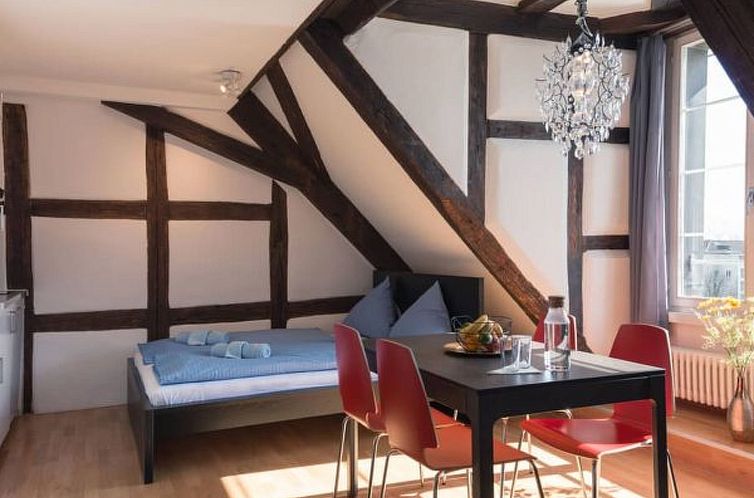 Appartement LU Mars IVb - Chapel Bridge HITrental Apartment