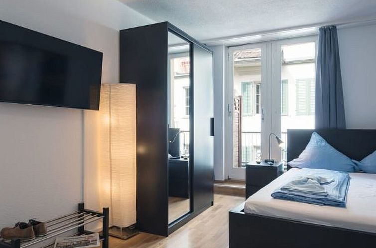 Appartement LU Moon IVb - Old Town HITrental Apartment
