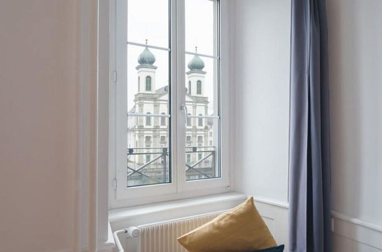 Appartement LU Jupiter ll - Chapel Bridge HITrental Apartmen