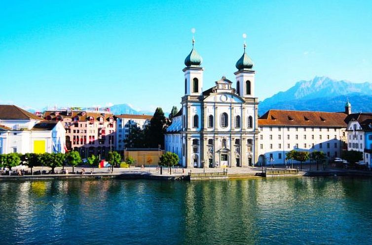 Appartement LU Saturn lll - Chapel Bridge HITrental Apartmen