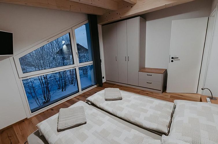 Appartement Moderne Ferienwohnung ROTHORN mit 2 Schlafzimmer