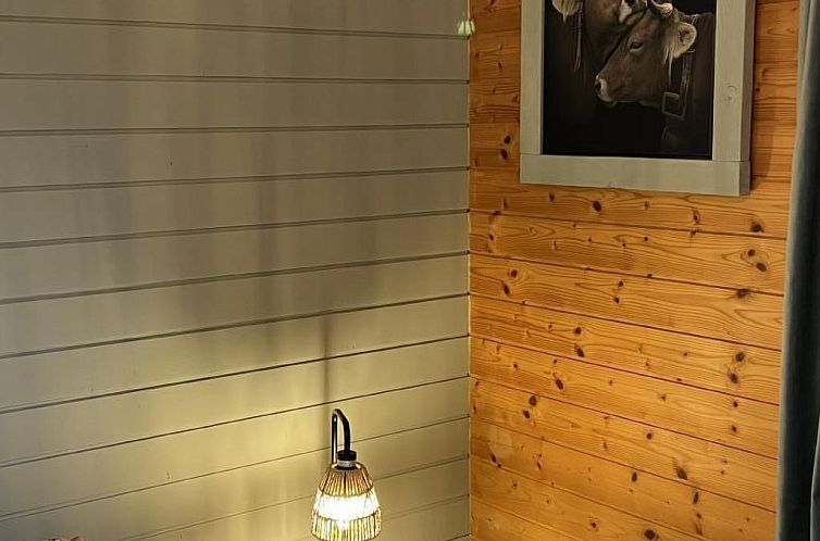 Appartement Berg-Ferienwohnung  im Chalet  Zirbeli