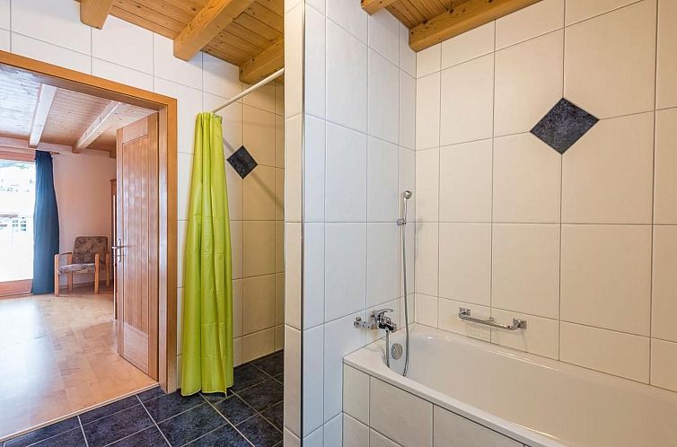 Appartement Stöckli auf dem Birkenhof mit Zusatzzimmer