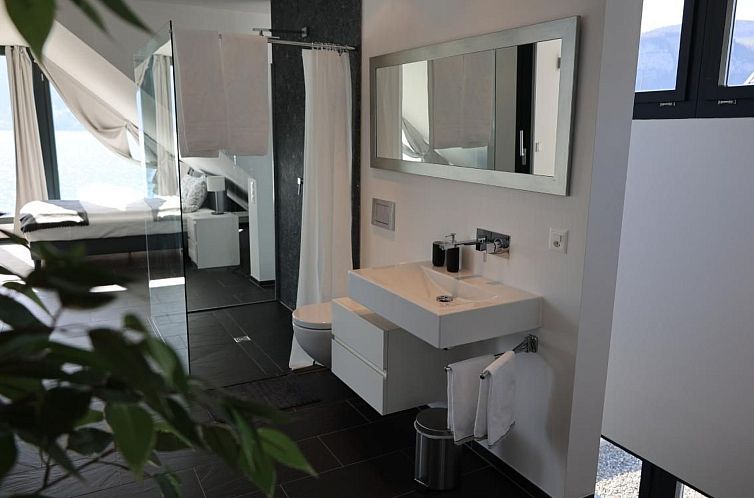 Vakantiehuis Villa am See 1 / Beach House