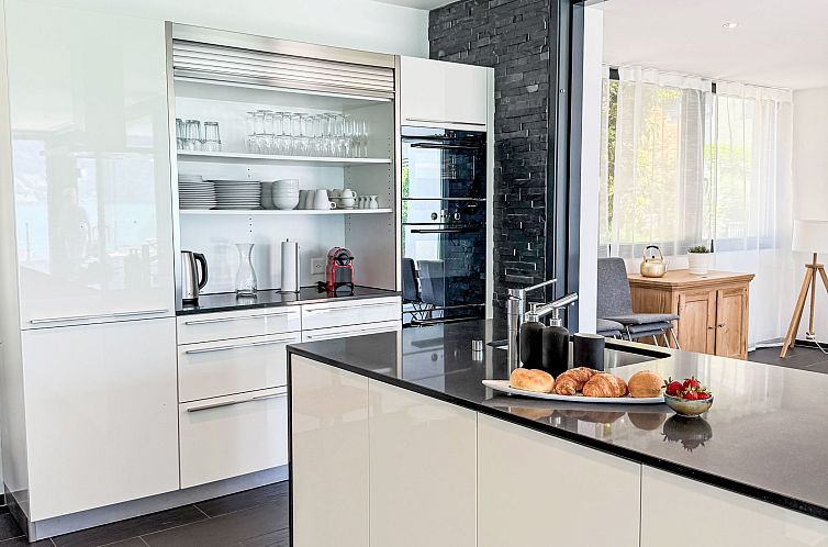 Vakantiehuis Villa am See 5 / Beach House