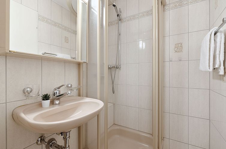 Appartement Regina Apt Golfblick