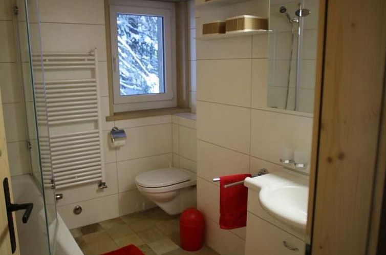 Vakantiehuis Haus Basilisk / Obere Wohnung für 5 Personen