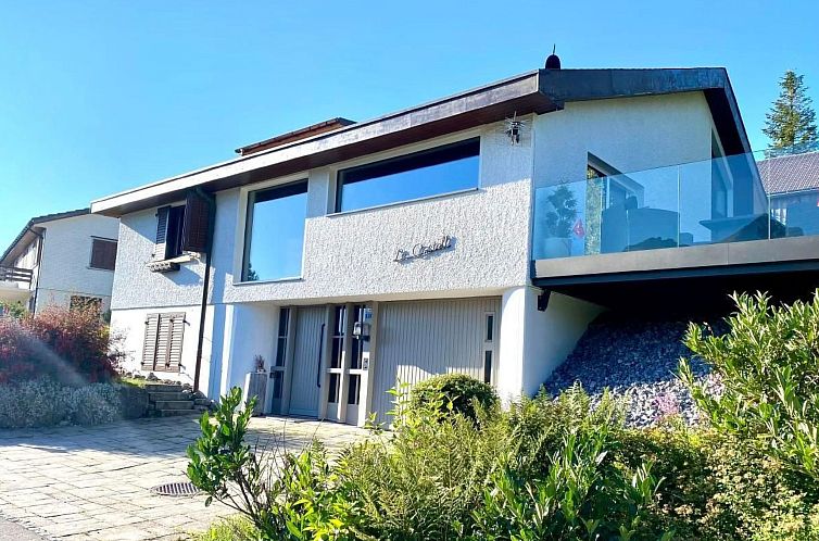 Vakantiehuis Chalet mit Garten, Grill und Terrasse