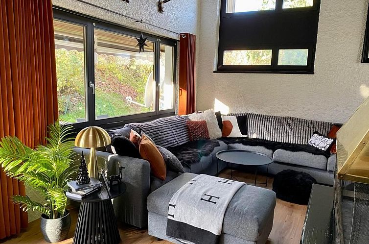 Vakantiehuis Chalet mit Garten, Grill und Terrasse