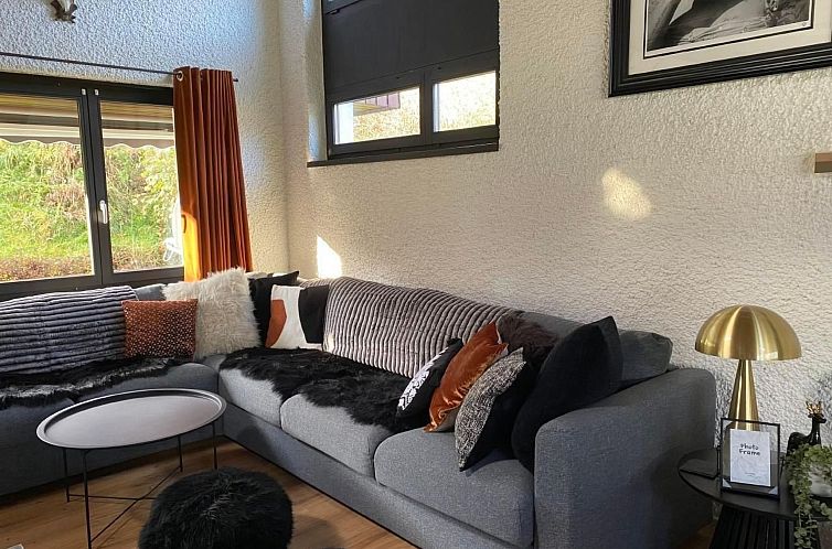 Vakantiehuis Chalet mit Garten, Grill und Terrasse