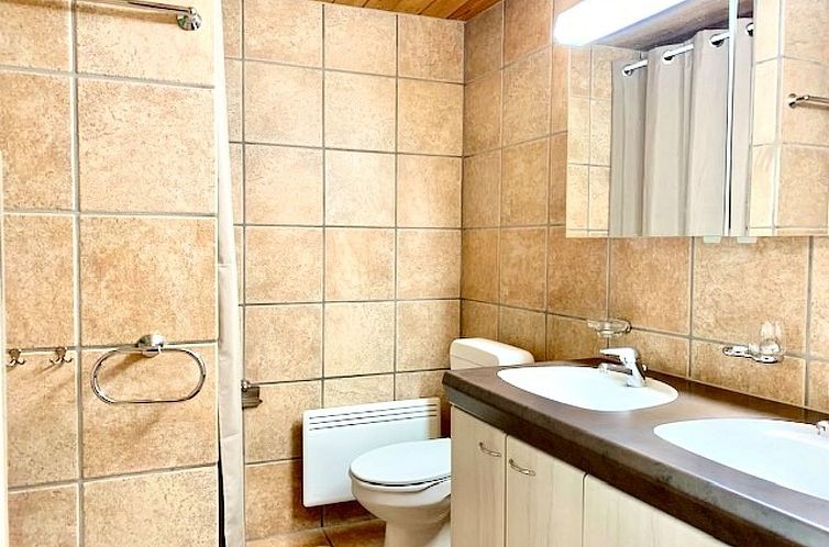 Appartement Chasa Stupan 1. Obergeschoss, (Ardez).