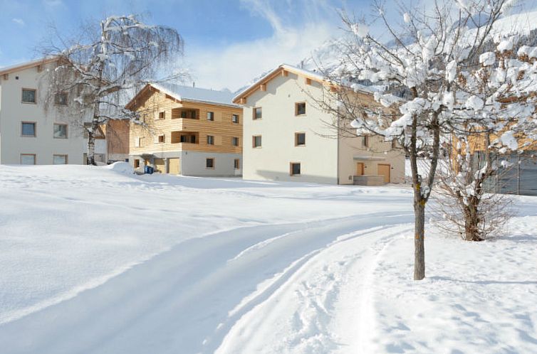 Appartement Pradas Resort - 2.5 Zimmer Premium
