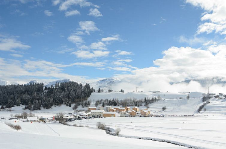 Appartement Pradas Resort Brigels, (Breil/Brigels).