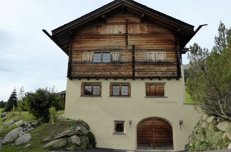Appartement Casa Muladiras Sutter, Brigels, (Breil/Brigels).