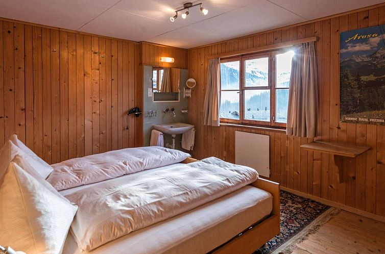 Appartement 6-Zimmer Liebhaber Chalet, 150m2 mit Terrasse