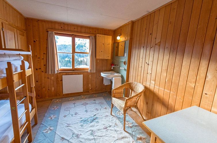 Appartement 6-Zimmer Liebhaber Chalet, 150m2 mit Terrasse