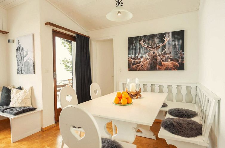 Appartement 8-Zimmer Berghaus in Innerarosa, 170 m2