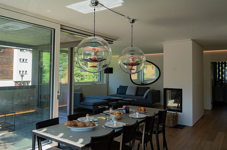 Appartement Ferienwohnung mit Loggia, 3 Schlafzimmer & 2 Bä