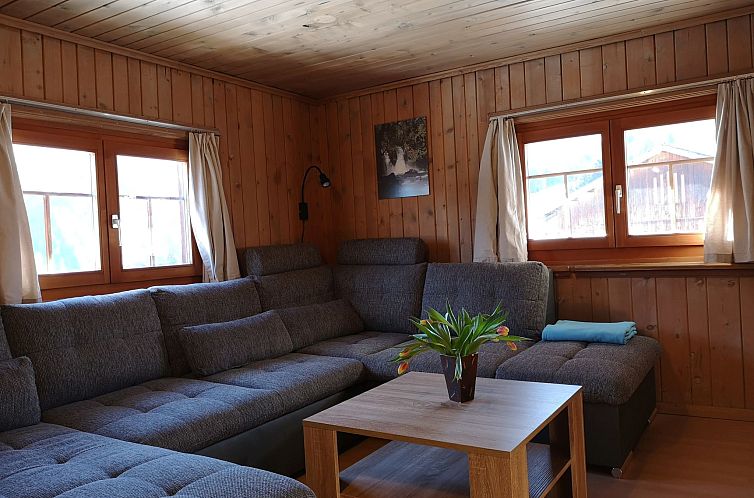 Appartement Hof Beeli, (Tschappina).