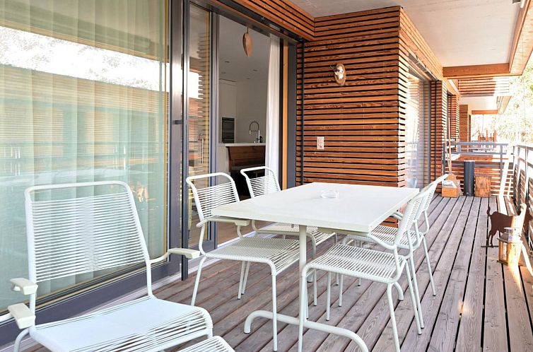 Appartement 96 m2 Ferienwohnung mit überdecktem Balkon