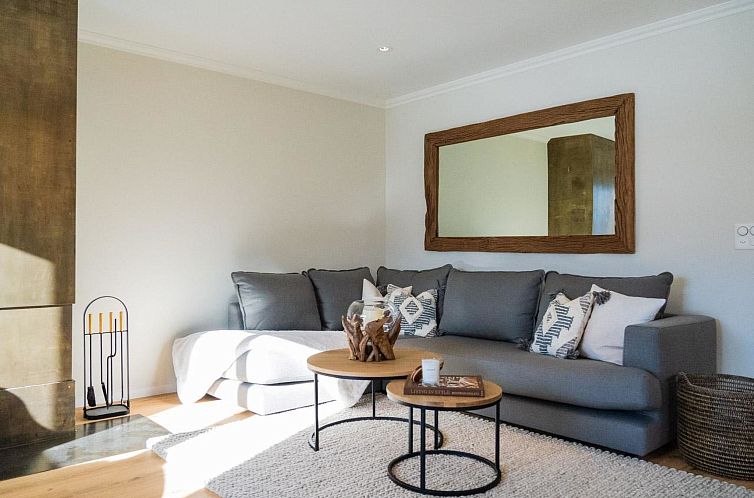 Appartement 3.5 Zimmer Wohnung mit Südbalkon, 4 Betten
