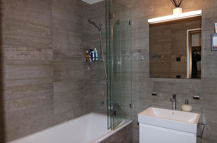 Appartement Appartement/Fewo, Bad, WC, 6-Bettwohnung