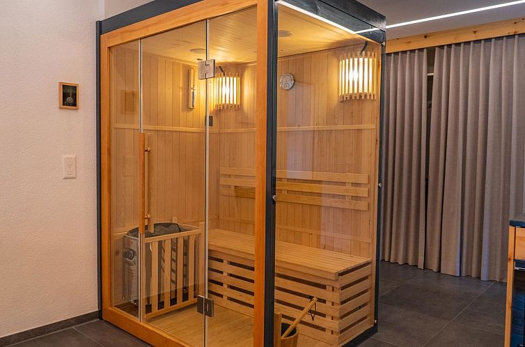 Appartement Top ausgestattete Ferienwohnung mit Balkon