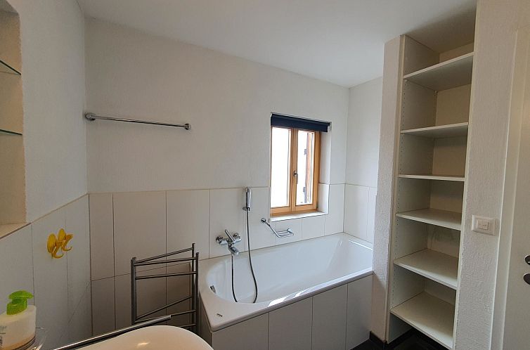 Appartement Tgesa Grischa