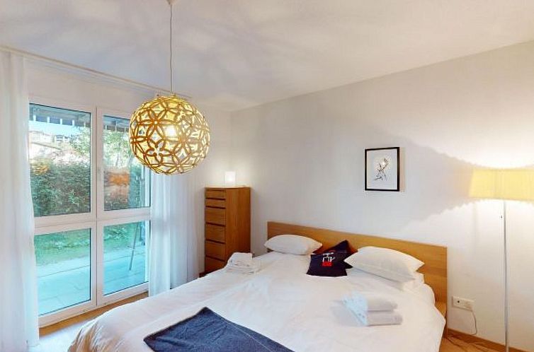 Appartement 3.5 Zimmer Ferienwohnung Piz Linard Lantsch Lenz
