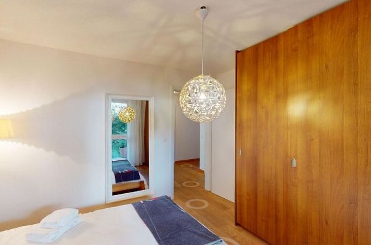 Appartement 3.5 Zimmer Ferienwohnung Piz Linard Lantsch Lenz