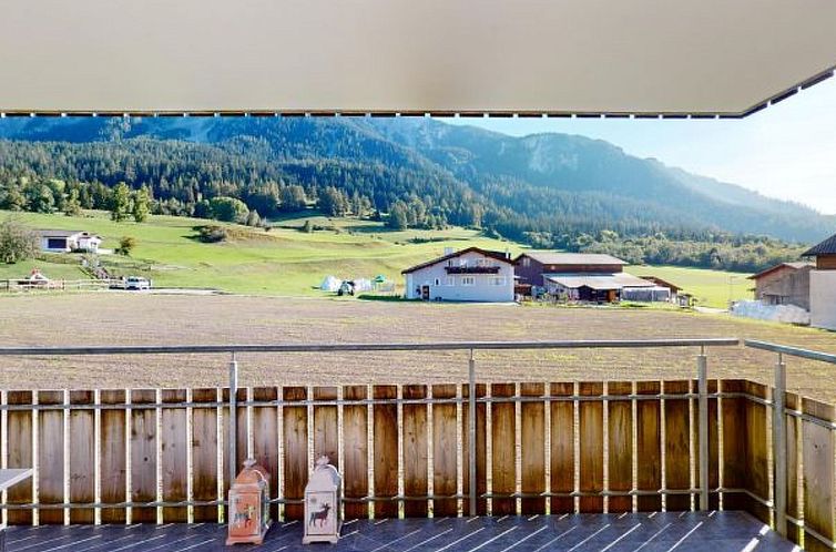 Appartement 3.5 Zimmer Ferienwohnung Piz Linard Lantsch Lenz