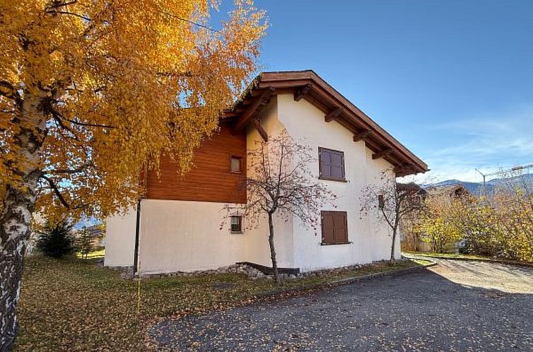Appartement Arnika Family Accommodation in Lantsch-Lenz – 