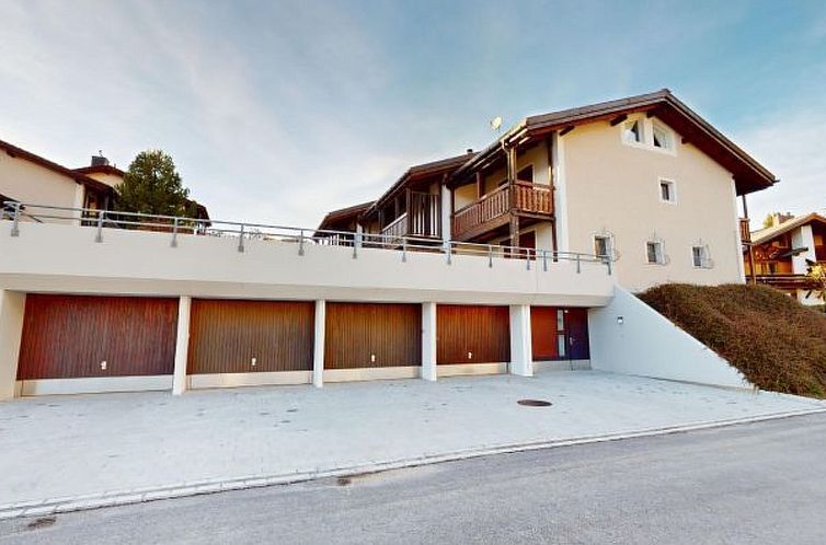 Appartement Familienunterkunft Tgampi Sot Lantsch für 6 Per
