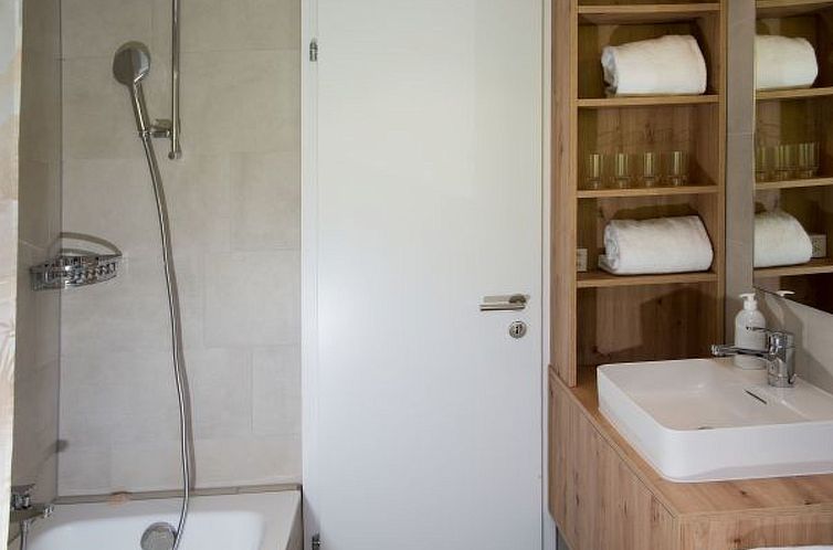 Vakantiehuis mit Garten Tgeasa Schilendra-Lantsch/Lenz