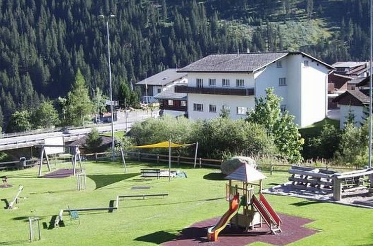 Appartement Fewo mit Blick auf die Berge