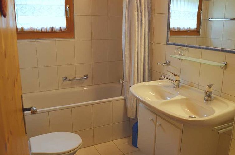 Unterkunft 18212620 - Appartement Graubünden - Appartement Tgèsa Bostgé Grubenmann, (Sedrun).