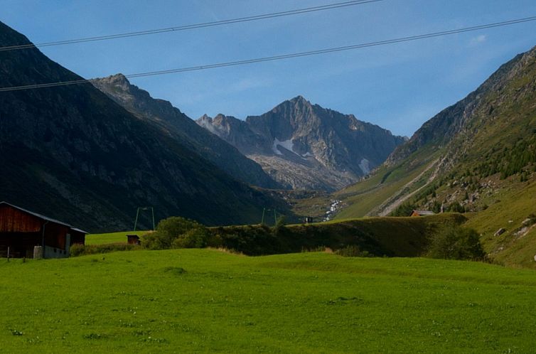 Appartement Tgèsa Garnetsch Zeller, (Sedrun).