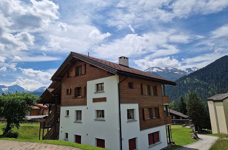 Appartement Tgèsa Garnetsch Zeller, (Sedrun).