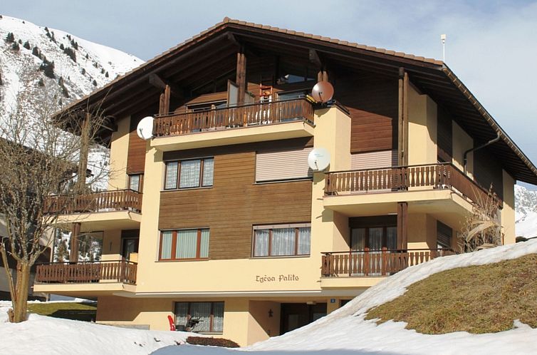 Appartement Tgèsa Palits Hagenbuch, (Sedrun).