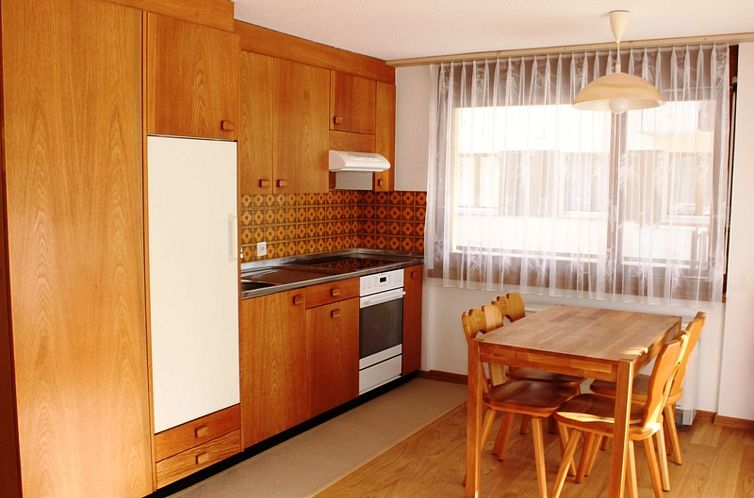 Appartement Tgèsa Palits Hagenbuch, (Sedrun).