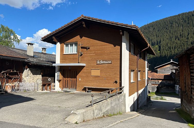 Guest house 18212903 - Apartment Under Gräub / Grisons - Appartement Casa la Fontauna
