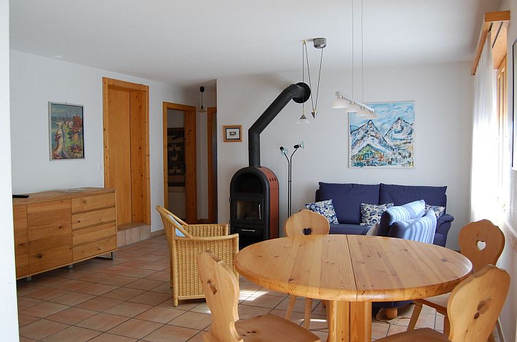 Appartement Londadusa Parterre, (Rueras/Sedrun), 178.02