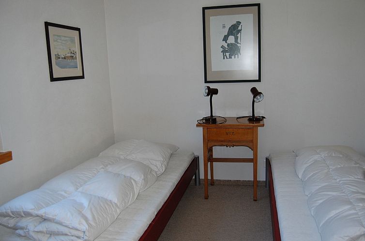 Appartement Londadusa Parterre, (Rueras/Sedrun), 178.02