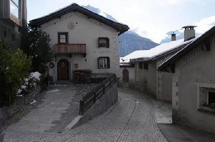 Vakantiehuis Pensiun Tung