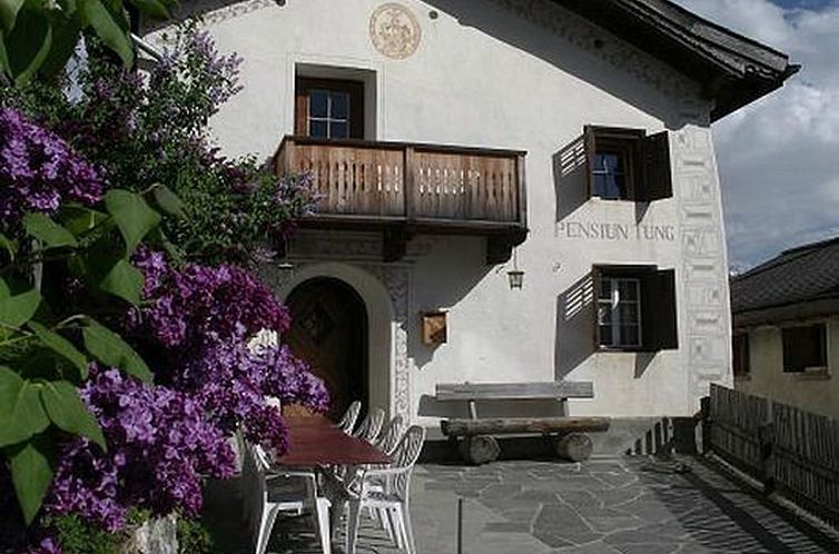 Vakantiehuis Pensiun Tung